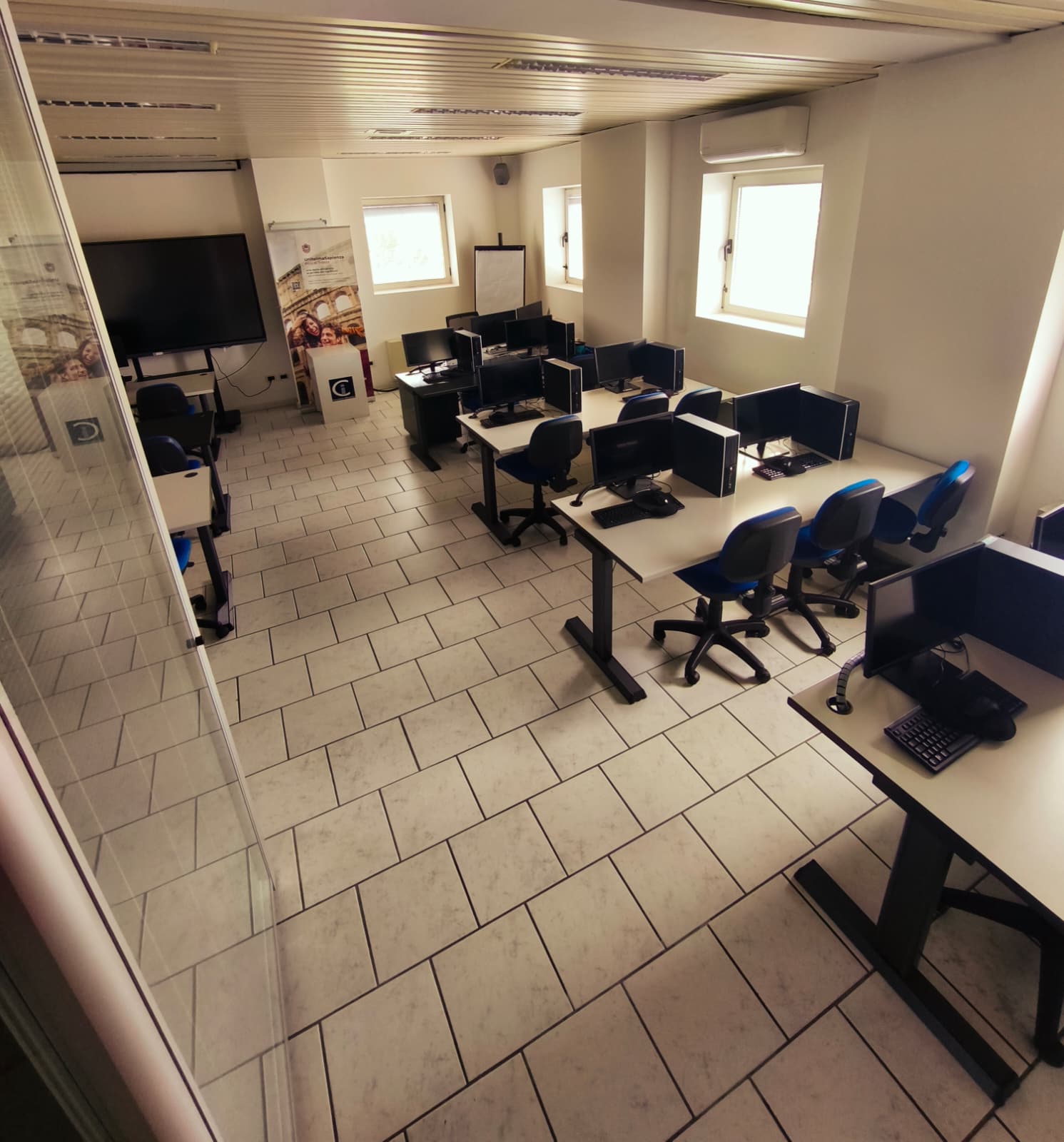 Chi siamo 4 Assoforma Aula Nuova